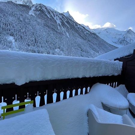 Mont Blanc View Apt In The Heart Of Шамони Экстерьер фото